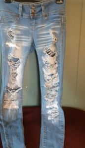 Havana better booty destroyed jeans